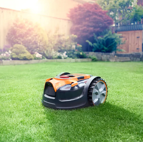 OcuMow® 16 MX 24V VBRM16 Drop and Mow Robotic Lawnmower - with Battery VBRM16-01 detail 2
